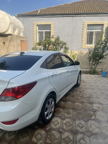 Hyundai Accent 2012, 200,602 km - 1.4 l - Bakı