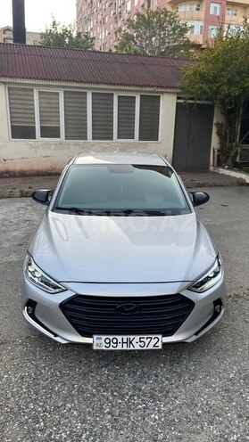 Hyundai Elantra 2018, 270,370 km - 2.0 l - Bakı