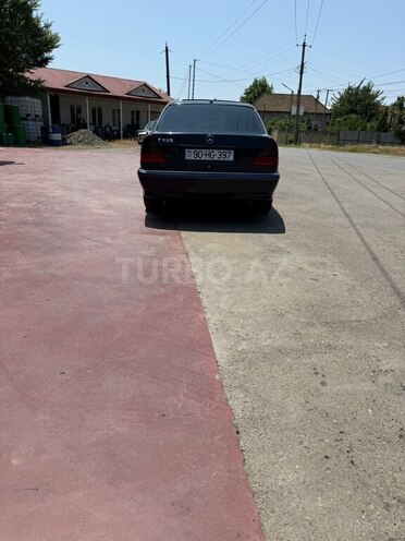 Mercedes C 220 1996, 320,000 km - 2.2 l - Masallı