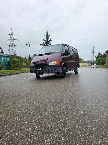 Ford Transit 1998, 580,254 km - 2.5 л - Quba