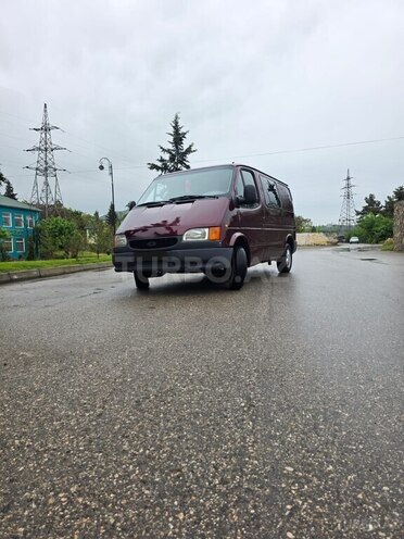 Ford Transit 1998, 580,254 km - 2.5 л - Quba