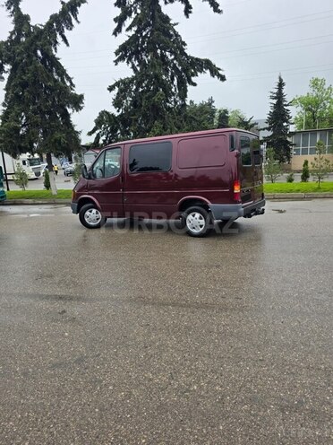 Ford Transit 1998, 580,254 km - 2.5 л - Quba