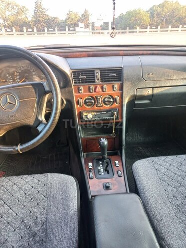 Mercedes C 220 1996, 480,000 km - 2.2 л - Bakı