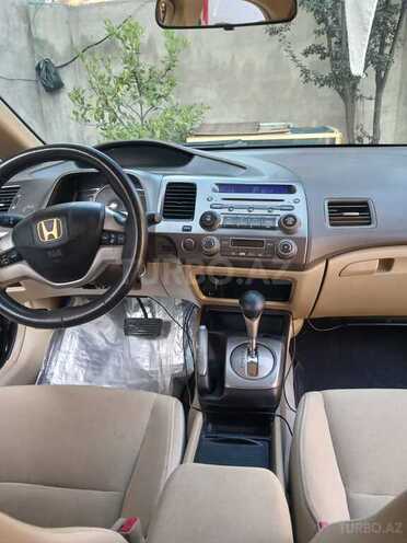 Honda Civic 2006, 332,000 km - 1.3 л - Lənkəran