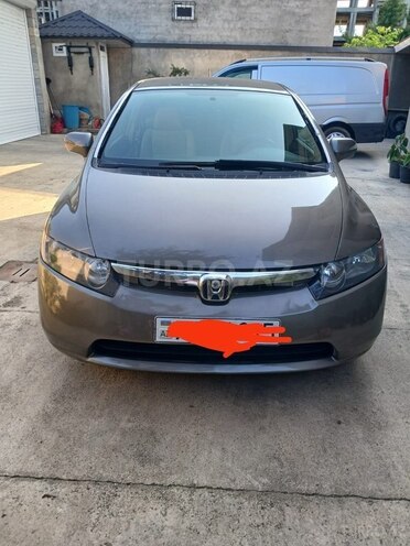 Honda Civic 2006, 332,000 km - 1.3 л - Lənkəran