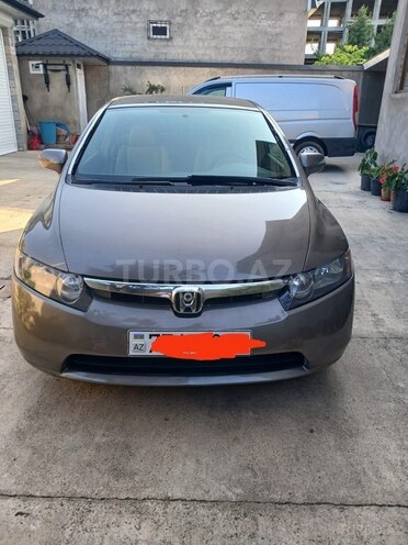 Honda Civic 2006, 332,000 km - 1.3 л - Lənkəran