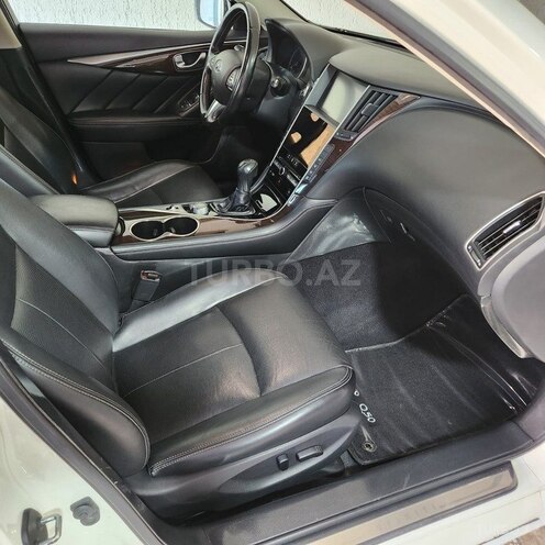Infiniti Q50 2015, 117,000 km - 2.1 l - Zaqatala