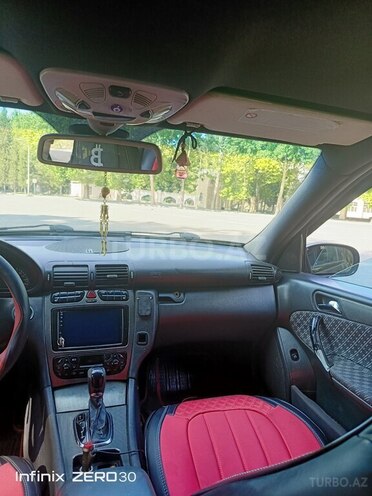 Mercedes C 200 2001, 237,568 km - 2.0 л - Mingəçevir