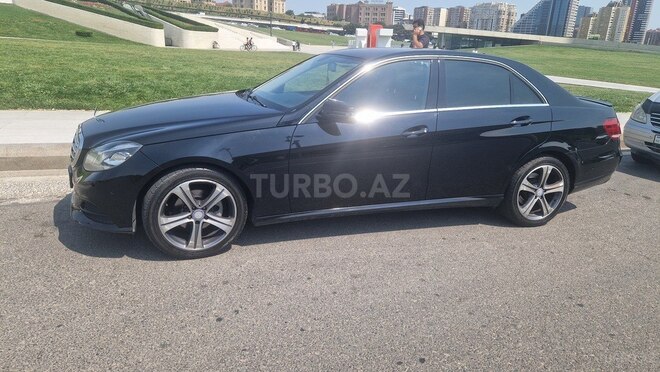 Mercedes E 220 d 2014, 201,125 km - 2.2 л - Bakı