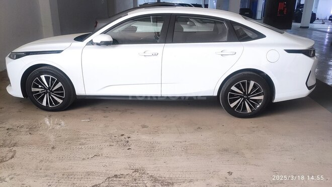 Changan Qiyuan A05 2024, 14,000 km - 1.5 л - Bakı