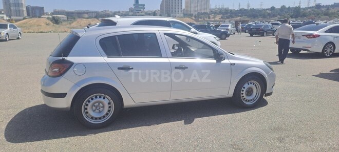 Opel Astra 2005, 330,000 km - 1.3 l - Bakı