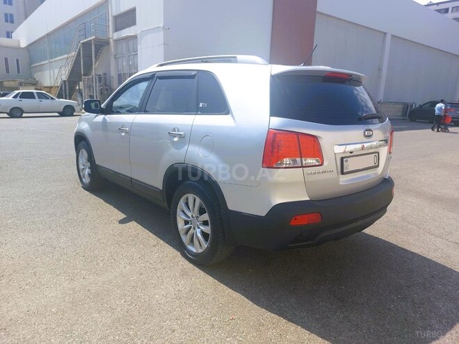 Kia Sorento-2