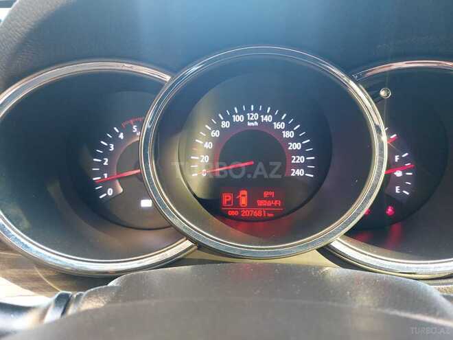 Kia Sorento-12