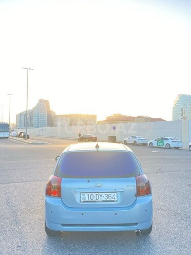 Toyota Corolla 2006, 333,000 km - 1.4 l - Bakı