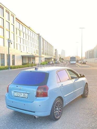Toyota Corolla 2006, 333,000 km - 1.4 l - Bakı