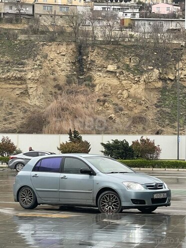 Toyota Corolla 2006, 333,000 km - 1.4 l - Bakı