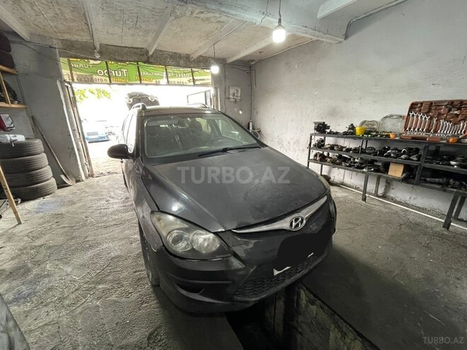 Hyundai i30 2011, 314,000 km - 1.6 l - Bakı