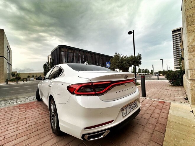 Hyundai Grandeur 2017, 123,000 km - 2.2 l - Bakı