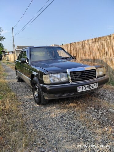 Mercedes 190 1992, 400,000 km - 1.8 l - Şirvan