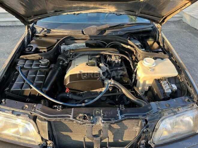 Mercedes C 180 1999, 415,000 km - 1.8 l - Yevlax