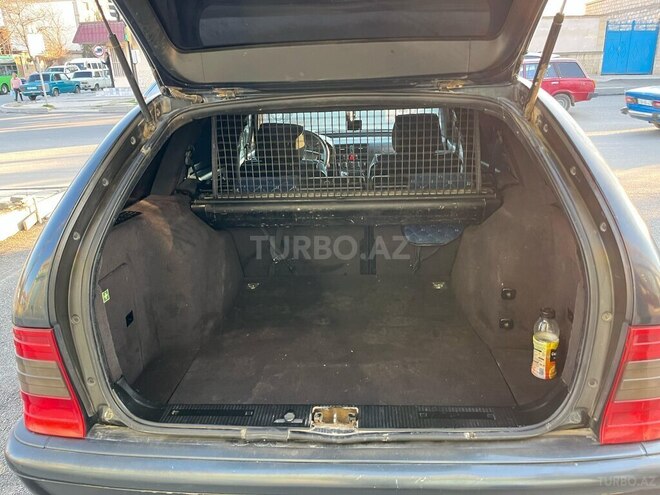 Mercedes C 180 1999, 415,000 km - 1.8 l - Yevlax