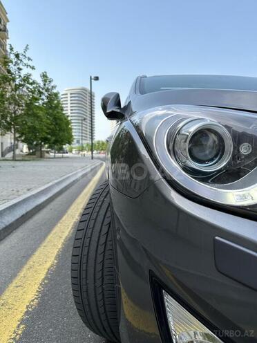 Hyundai i40 2011, 340,000 km - 2.0 l - Bakı