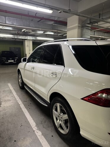 Mercedes ML 350 4MATIC-6