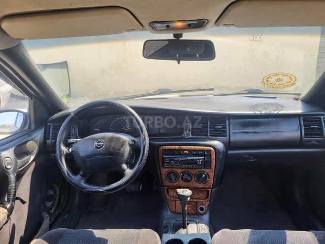 Opel Vectra 1995, 325,645 km - 1.8 l - Sumqayıt