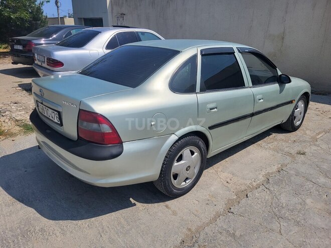 Opel Vectra 1995, 325,645 km - 1.8 l - Sumqayıt