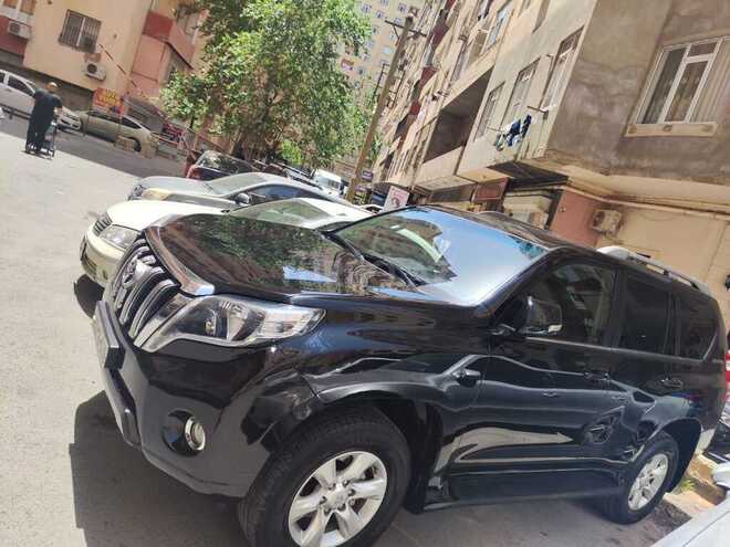 Toyota Land Cruiser Prado 2011, 320,000 km - 2.7 l - Bakı