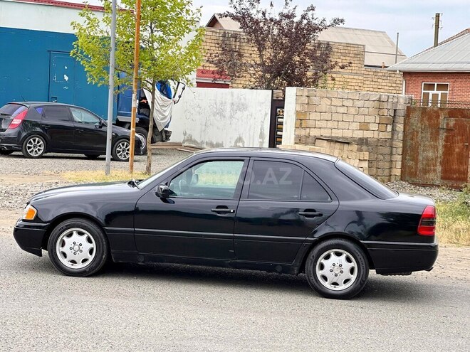 Mercedes C 180 1994, 210,698 km - 1.8 л - Lənkəran
