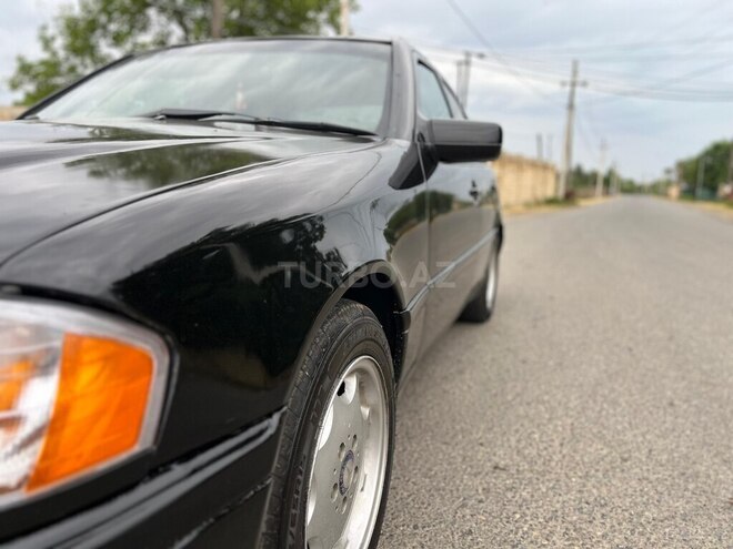Mercedes C 180 1994, 210,698 km - 1.8 л - Lənkəran