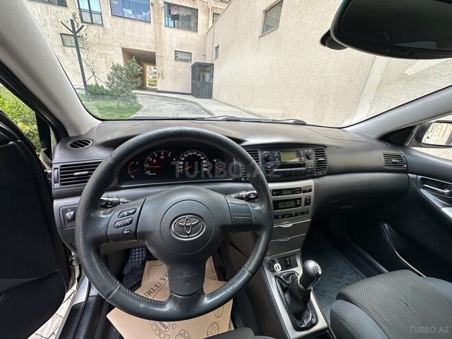 Toyota Corolla 2005, 218,000 km - 1.4 l - Sumqayıt