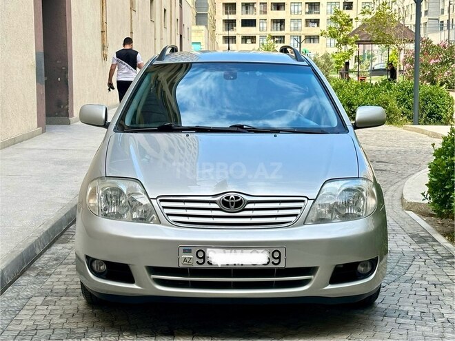 Toyota Corolla 2005, 218,000 km - 1.4 l - Sumqayıt