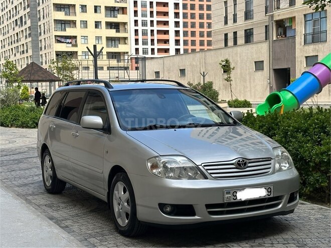 Toyota Corolla 2005, 218,000 km - 1.4 l - Sumqayıt
