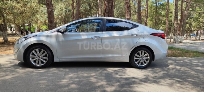 Hyundai Avante 2015, 118,500 km - 1.6 l - Sumqayıt