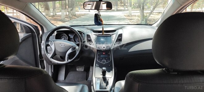 Hyundai Avante 2015, 118,500 km - 1.6 l - Sumqayıt