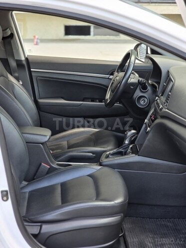 Hyundai Avante 2016, 189,000 km - 1.6 l - Bakı