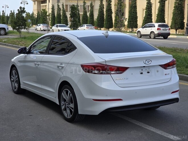 Hyundai Avante 2016, 189,000 km - 1.6 l - Bakı