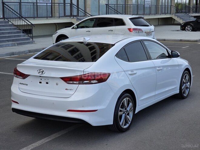 Hyundai Avante 2016, 189,000 km - 1.6 l - Bakı