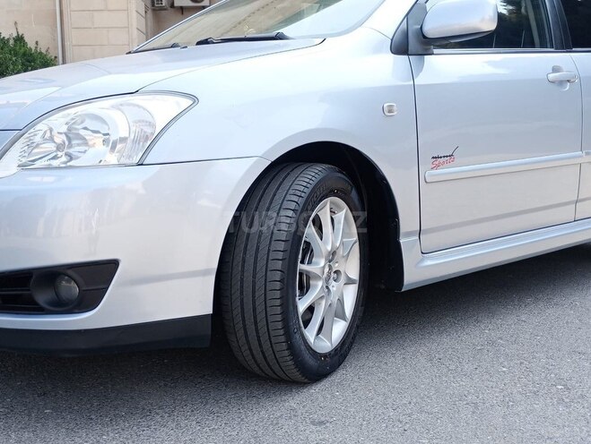 Toyota Corolla 2006, 276,000 km - 1.4 l - Bakı