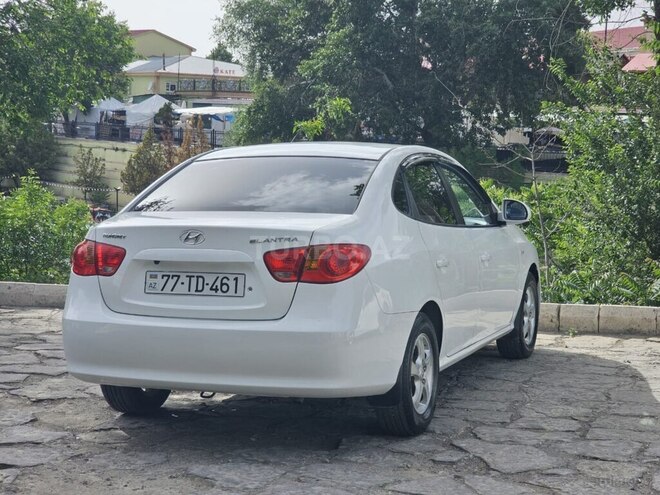 Hyundai Elantra 2008, 269,000 km - 1.6 l - Naxçıvan