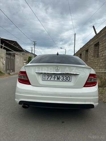 Mercedes C 200 2010, 175,000 km - 1.8 л - Bakı