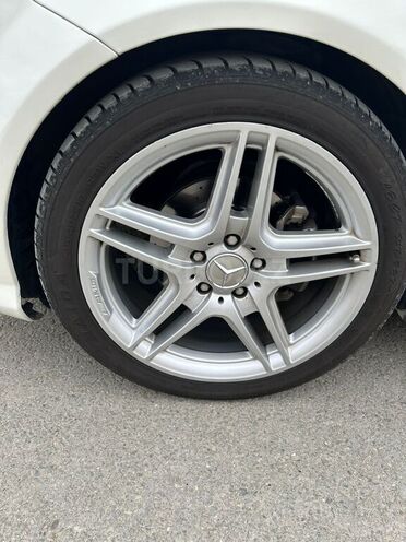 Mercedes C 200 2010, 175,000 km - 1.8 л - Bakı