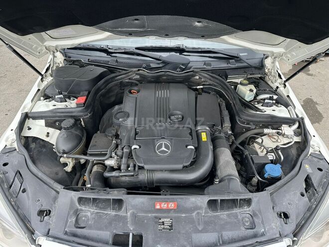 Mercedes C 200 2010, 175,000 km - 1.8 л - Bakı