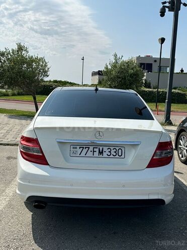Mercedes C 200 2010, 175,000 km - 1.8 л - Bakı