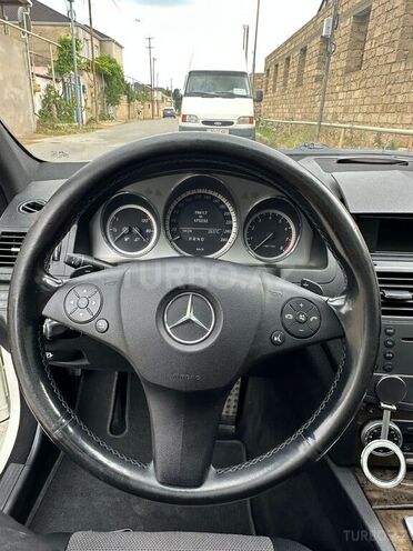 Mercedes C 200 2010, 175,000 km - 1.8 л - Bakı