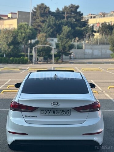 Hyundai Elantra 2017, 83,000 km - 2.0 l - Bakı