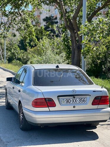 Mercedes E 200 1998, 601,000 km - 2.0 l - Bakı