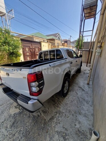 Mitsubishi L200 2021, 140,000 km - 2.5 л - Bakı